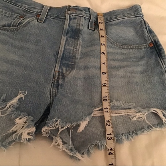 Levi’s Premium Jean Cutoffs - Picture 10 of 10